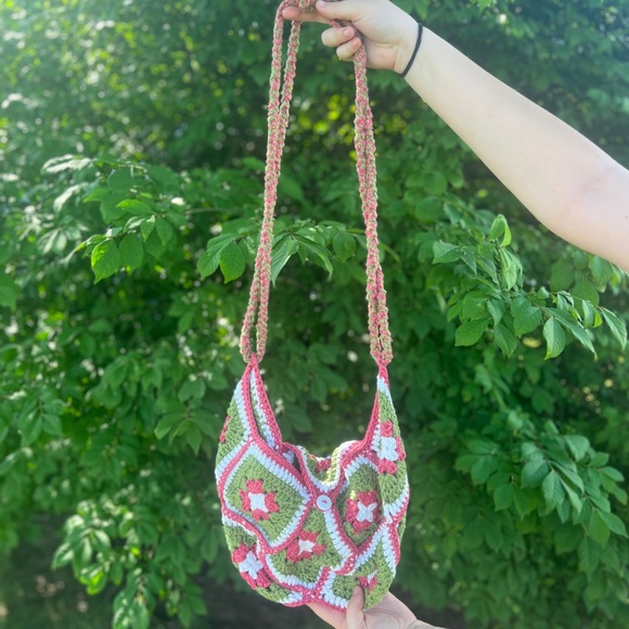 Crochet Granny Square Green and Pink Purse - Picture 3 of 4
